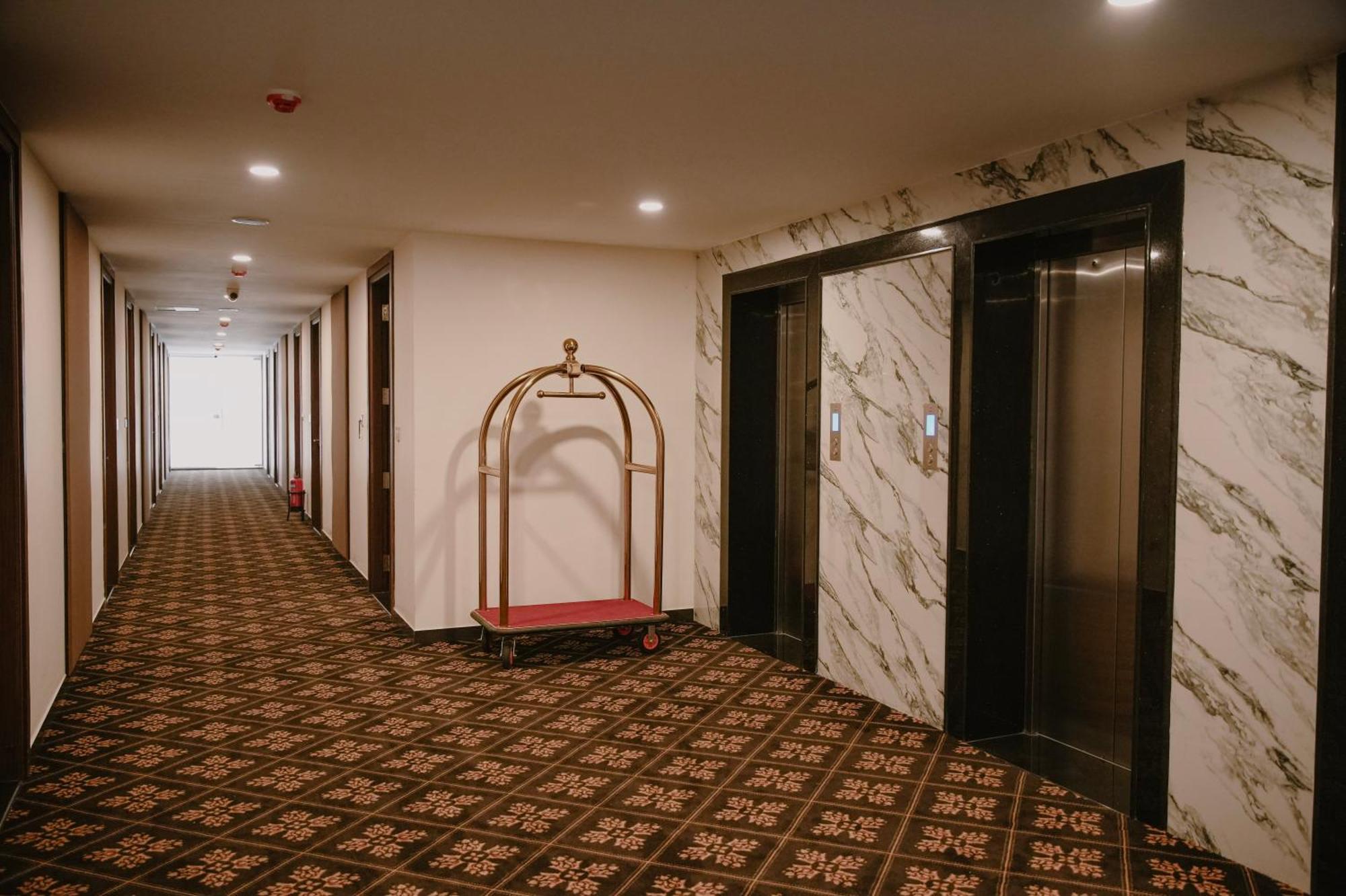 Hotel The King'S Meadows Golhalli Exteriér fotografie
